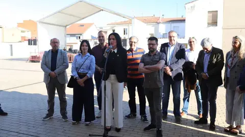 Inauguración de la II Feria de Artesanos Cerveceros de San Andrés. / ISAAC LLAMAZARES