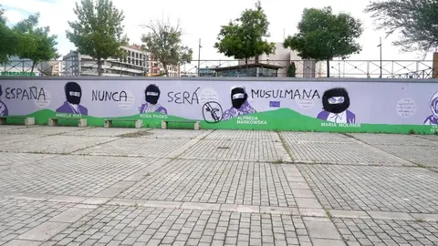 El mural feminista de León sufre una nueva vandalización
