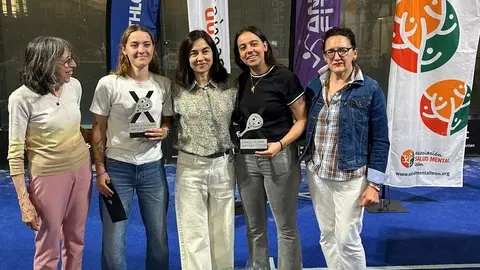 Las ganadoras del Gran Slam Femenino, Paula Fernández Romano y Alba Retortillo.