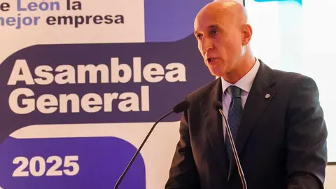 La Federación Leonesa de Empresarios celebra su Asamblea General. Foto: Campillo