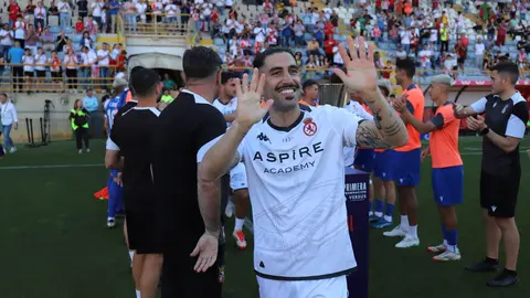 La Cultural iguala en el último suspiro ante el Ceuta (2-2) en el partido de ida de la final de campeones de Primera RFEF, en un Reino de León volcado con su equipo en la despedida como local tras el ascenso. Fotos: Isaac Llamazares