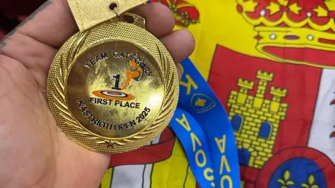 Con tres podios consecutivos en seis semanas, el deportista se prepara para el Campeonato de España y el Mundial de Turquía tras una intensa gira por Europa y Asia