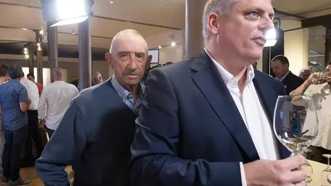 El nuevo medio se presenta ante una amplia representación institucional, empresarial y social, con un mensaje firme en favor del periodismo honesto y la pluralidad informativa. Foto: caraAcara