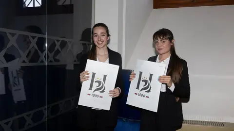 Los patrocinadores del Heraldo de León, pilares fundamentales en la puesta de largo del nuevo medio en Casa Botines; un medio joven y comprometido que también ha mostrado su equipo y colaboradores. Fotos: caraAcara