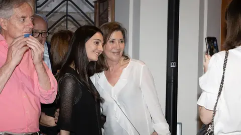 Los patrocinadores del Heraldo de León, pilares fundamentales en la puesta de largo del nuevo medio en Casa Botines; un medio joven y comprometido que también ha mostrado su equipo y colaboradores. Fotos: caraAcara