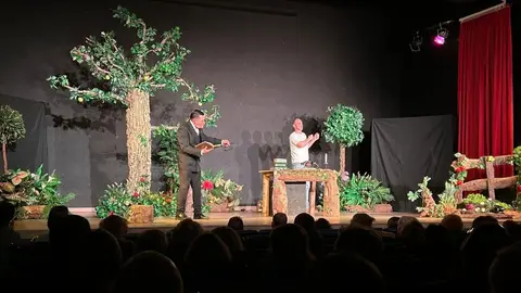La Robla clausura el VIII Tardes de Teatro con el 'cartel de lleno'.