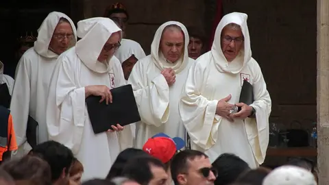 La Asociación Cultural El Trovador Leonés lleva a cabo una representación de las Cortes de 1188 bajo el título ‘Al Alba del Parlamentarismo’. Fotos: Peio García