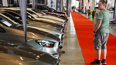 El Salón del Vehículo de León presenta más de 400 ofertas en su octava edición. Foto: Campillo