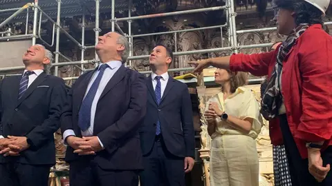 El ministro de Industria y Turismo, Jordi Hereu, ha anunciado este viernes en León el inicio del proceso de ampliación del Parador de San Marcos, una actuación que responde a una “vieja aspiración” y que supondrá una inversión total de más de 30 millones de euros, incluyendo 1,5 millones ya asignados para el proyecto técnico inicial. Fotos: A.F. Reca