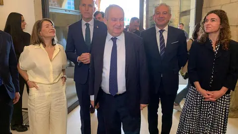 El ministro de Industria y Turismo, Jordi Hereu, ha anunciado este viernes en León el inicio del proceso de ampliación del Parador de San Marcos, una actuación que responde a una “vieja aspiración” y que supondrá una inversión total de más de 30 millones de euros, incluyendo 1,5 millones ya asignados para el proyecto técnico inicial. Fotos: A.F. Reca