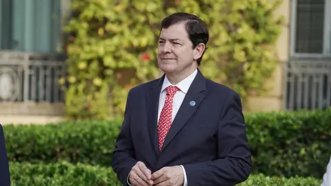El presidente de la Junta de Castilla y León, Alfonso Fernández Mañueco, participa en la XXVIII Conferencia de Presidentes Autonómicos./ RUBÉN CACHO