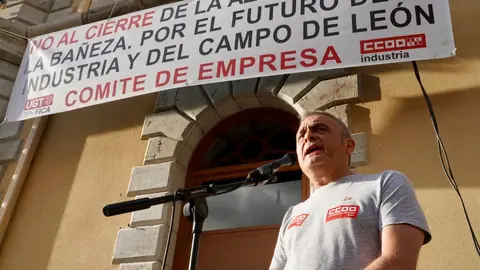 Concentración en contra el cierre de la Azucarera de La Bañeza. Foto: Campillo