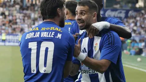 El equipo berciano se impone 2-1 en un épico partido en El Toralín y jugará la final por el ascenso a Segunda tras un duelo vibrante que se resolvió por su mejor clasificación en liga regular.