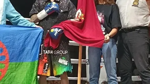 Barrul en al presentación de la velada