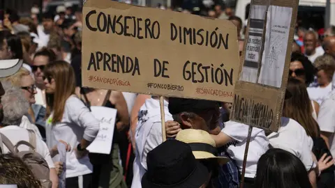 Manifestación de la plataforma Oncobierzo para reclamar mejoras en el Servicio de Oncología del Hospital del Bierzo y en toda la sanidad de la comarca bajo el lema 'Por mí'. Foto: César Sánchez