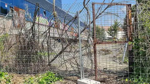 Comienzan las primeras obras de adecuación en el Hotel Cortes de León para renacer como centro de FP Sanitaria y residencia estudiantil.