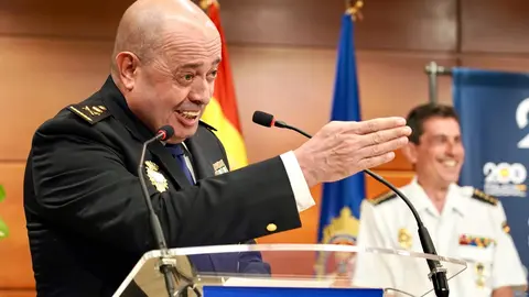 Toma de posesión del nuevo inspector jefe de la Comisaría Local de Astorga, Francisco Javier Martín García, con la presencia del Jefe Superior de Policía de Castilla y León, Juan Carlos Hernández Muñoz, y del subdelegado del Gobierno, Héctor Alaiz Moretón, además del comisario principal jefe provincial de la Comisaría de León, Miguel Ángel del Diego Ballesteros./ CAMPILLO