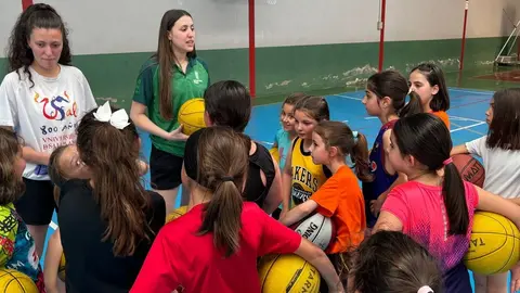 Día del Mini 2025: baloncesto y diversión sin coste para las jugadoras más pequeñas.