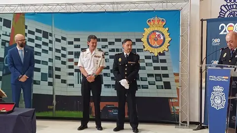 Toma de posesión del inspector jefe Rodríguez Domínguez en la Comisaría de San Andrés del Rabanedo.