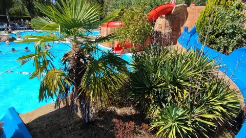El parque acuático coyantino, uno de los más grandes del noroeste español, arranca su temporada con renovaciones y su popular parque de aventura