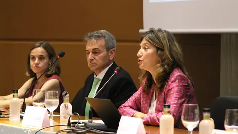 La Universidad de León gradúa a una nueva generación de educadores físicos comprometidos con una sociedad más activa, saludable y humana. Fotos: ULE