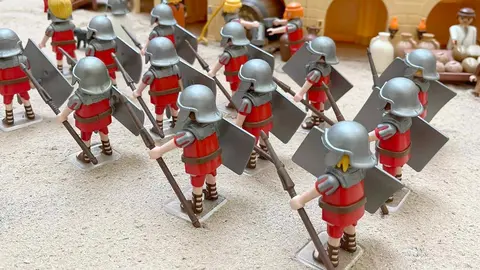 Roma revive en León: la Cofradía del Dulce Nombre inaugura una exposición con historia, arte y miniaturas. Fotos: Ayto León | Heraldo