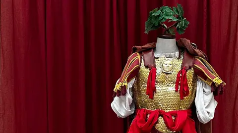 Roma revive en León: la Cofradía del Dulce Nombre inaugura una exposición con historia, arte y miniaturas. Fotos: Ayto León