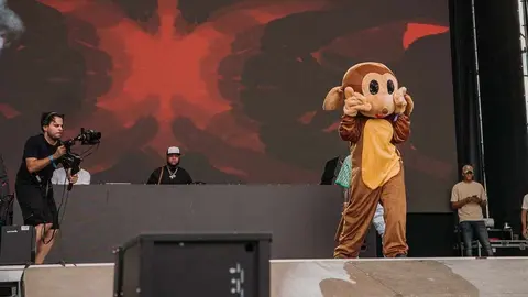 Locura juvenil: León bailó hasta el amanecer al ritmo del reguetón y el talento local. Más de 28.000 personas disfrutaron durante dos días de un maratón musical encabezado por Justin Quiles, Kidd Keo y Chimbala.