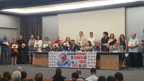 León celebra la 53ª Asamblea de Donantes de Sangre con récord de participación.