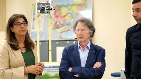 Un innovador cajón de arena interactivo convierte al alumnado en modelador del territorio y sitúa al grado de Geografía y Ordenación del Territorio de la Universidad de León a la vanguardia tecnológica en Castilla y León.