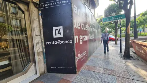 El reconocido local del bar restaurante 'La Oca' da paso a una oficina de banca de inversión de Renta 4.