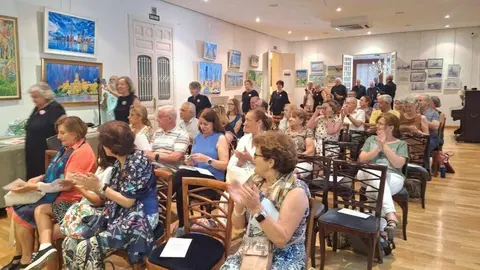 La Casa de León acogió un recital dedicado a figuras clave del patrimonio musical leonés como Odón Alonso y Ángel Barja, bajo la dirección de Ignacio Guijarro.