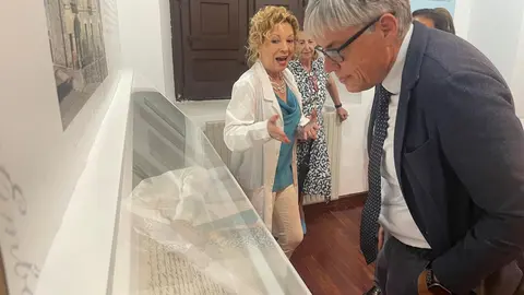 El Archivo Histórico Provincial abre la exposición 'Leoneses y política de Estado'. La muestra recorre más de dos siglos de vida política a través de figuras leonesas clave y estará abierta hasta junio de 2026.