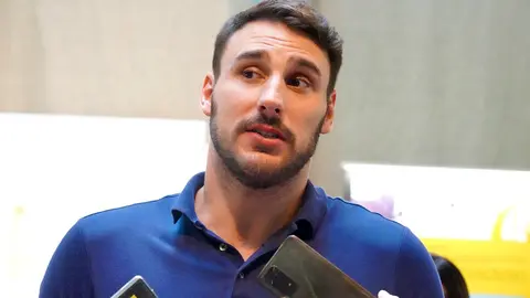 La secretaria de Igualdad del PSOE de Castilla y León, Lorena Valle, y el secretario LGTBI de la Comisión Ejecutiva Federal (CEF) del PSOE, Víctor Gutiérrez, asisten a la jornada ‘Orgullo y Diversidad: Avanzando en Castilla y León’ junto a la vicesecretaria general del Psoe en Castilla y León, Nuria Rubio y al secretario provincial, Javier Alfonso Cendón. Foto: Campillo