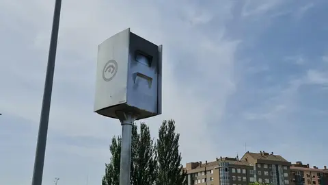 El radar de Eras de Renueva vuelve a ser vandalizado por segunda vez en menos de un mes.