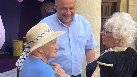 Inauguración de la Feria Medieval de los centros asistenciales de la Diputación de León