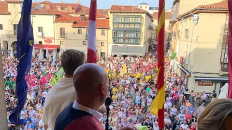 Pregón de las Fiestas de San Juan y San Pedro 2025 por la Cultural y Deportiva Leonesa.