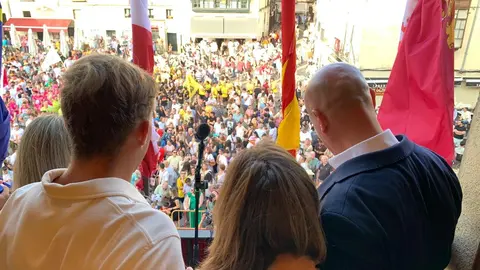 Pregón de las Fiestas de San Juan y San Pedro 2025 por la Cultural y Deportiva Leonesa.