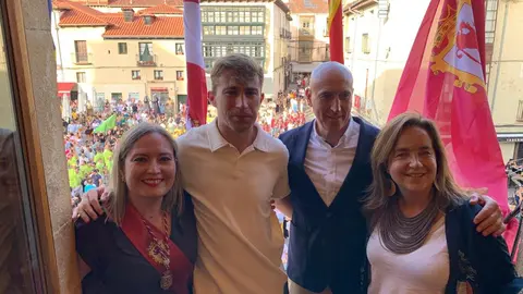 Pregón de las Fiestas de San Juan y San Pedro 2025 por la Cultural y Deportiva Leonesa.