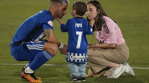 La SD Ponterradina no consigue el ascenso a segunda división al perder 0-1 contra el FC Andorra. Foto Peio García (5)