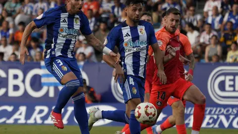 La SD Ponterradina no consigue el ascenso a segunda división al perder 0-1 contra el FC Andorra. Foto Peio García (22)