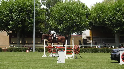 Segunda jornada del LXXIV Concurso de Saltos en el Hípico de León. Foto: M.A. García