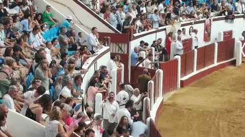 Morante y El Fandi triunfan a lo grande. La afición vibró con detalles de arte y entrega en una tarde calurosa y multitudinaria donde Morante bordó el toreo y El Fandi conquistó al público con poderío y raza.