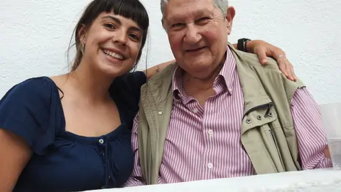 Referentes del mundo empresarial, cultural y político se reúnen en el coso leonés durante la feria de San Juan y San Pedro, con Morante, El Fandi y Cayetano como reclamos de una tarde marcada por el arte y la emoción.