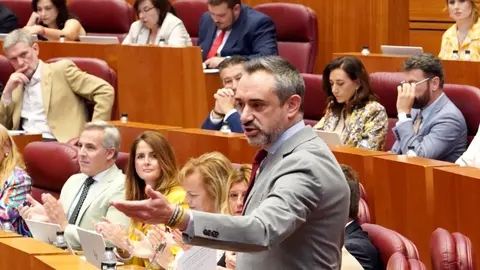 Pleno de las Cortes de Castilla y León durante la sesión de este martes. Foto: Miriam Chacón