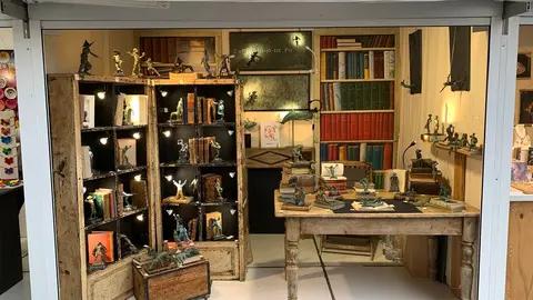 La XXVII edición reúne a 31 talleres artesanos, siete más que el pasado año, y se consolida como uno de los grandes atractivos de San Juan y San Pedro