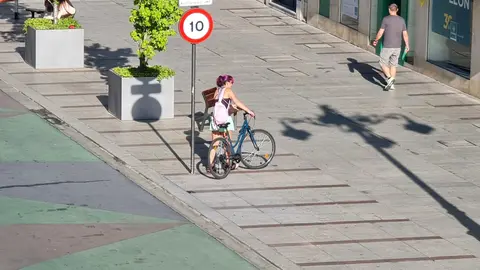 El Ayuntamiento lleva este viernes a Pleno la ordenanza de movilidad que regula la futura ZBE del centro de la ciudad, en cumplimiento con las exigencias europeas.