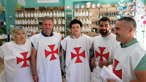 El comercio de Ponferrada se prepara para la Noche Templaria.