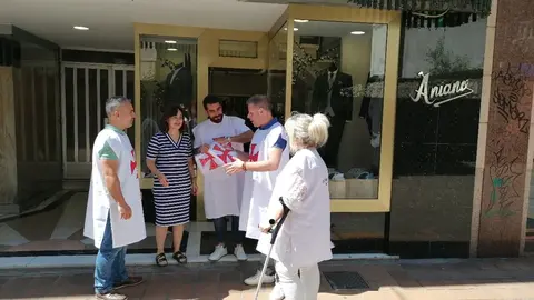 El comercio de Ponferrada se prepara para la Noche Templaria.