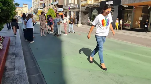 La Semana del Orgullo LGTBI+ en León continúa sumando actividades reivindicativas y festivas dentro precisamente de la semana de las Fiestas de San Juan y San Pedro de León.